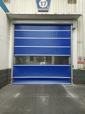 快速卷（juàn）簾門遙控距離的影響因素有哪（nǎ）些